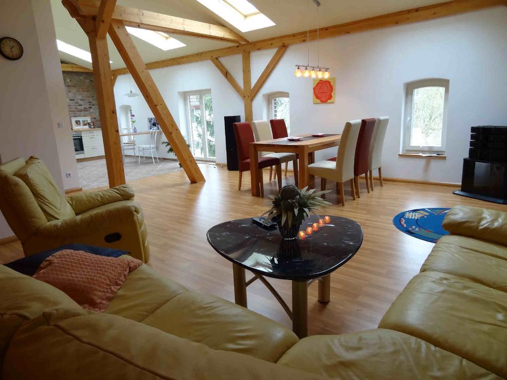 Nitschke "Zum Nusshof" Apartamento Ahrensfelde Quarto foto